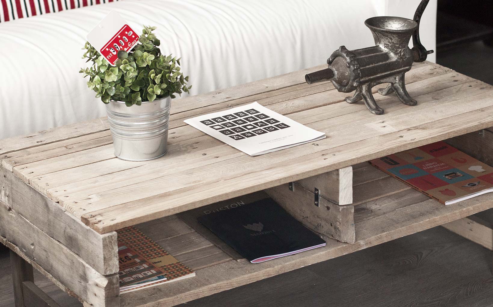 Pallet Coffee Table. TOS Estudio
